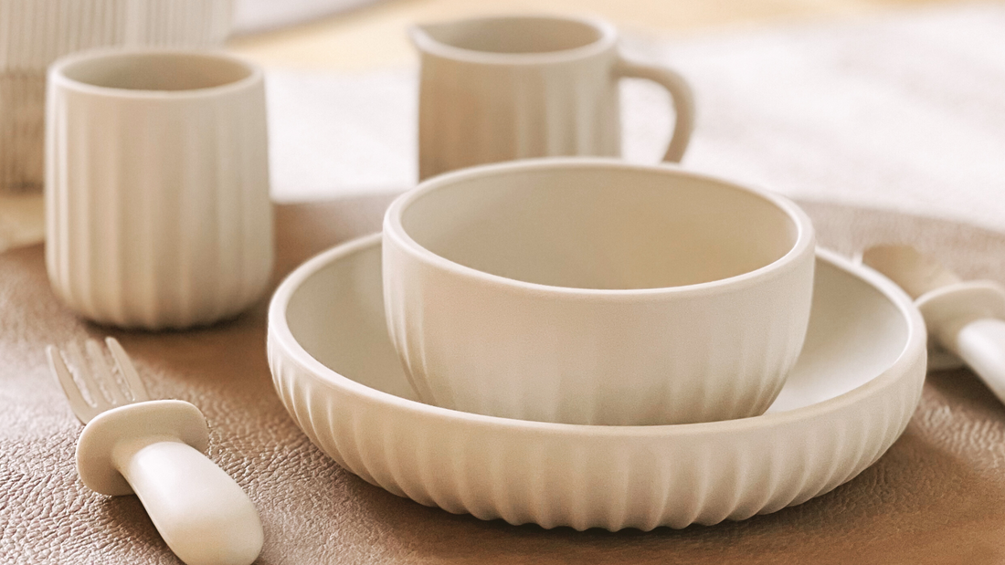 Silicone vs Bamboo vs Plastic: Which is the Best Baby Dinnerware Material?